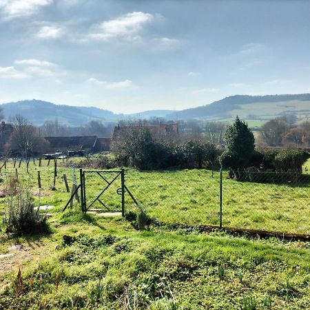 Agreable Chambre Meublee, Vue Sur La Vallee De L'Auxois Villy-en-Auxois Exteriér fotografie