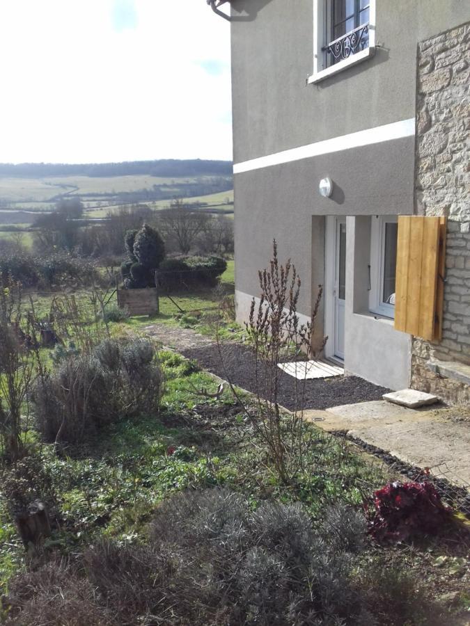 Agreable Chambre Meublee, Vue Sur La Vallee De L'Auxois Villy-en-Auxois Exteriér fotografie