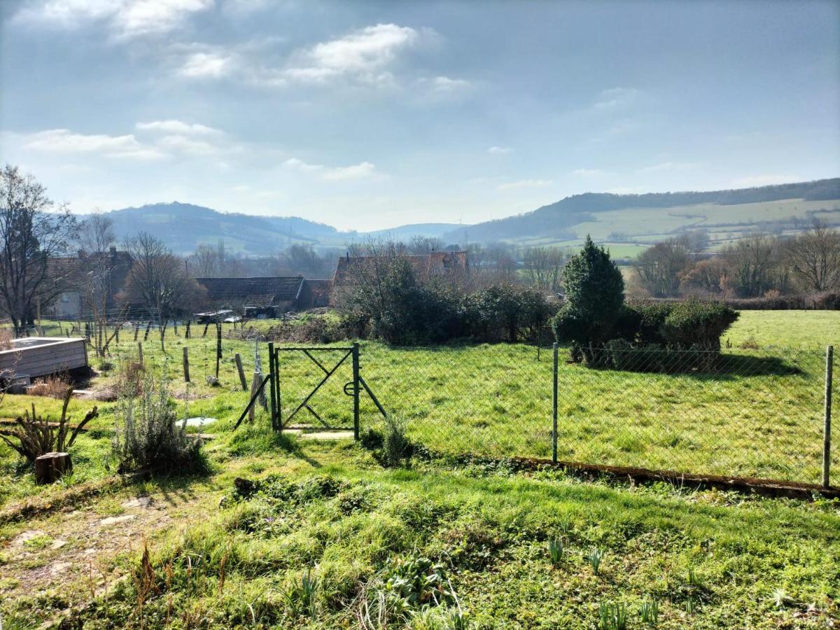 Agreable Chambre Meublee, Vue Sur La Vallee De L'Auxois Villy-en-Auxois Exteriér fotografie